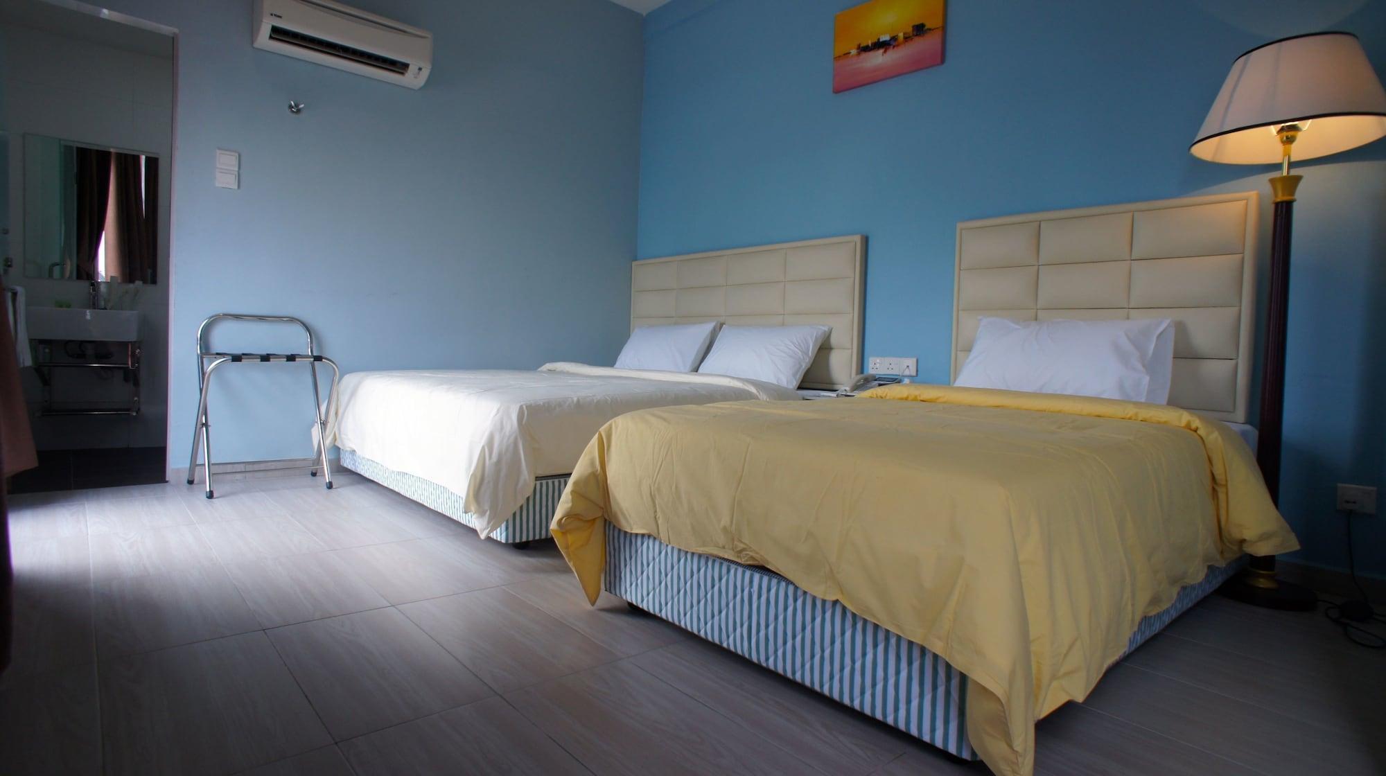 Hotel Zamburger Bukit Indah Джохор-Бару Экстерьер фото
